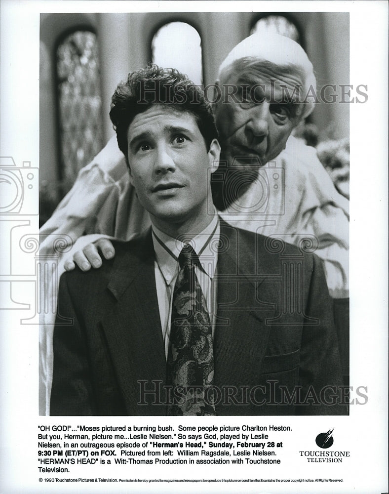 1993 Press Photo William Ragsdale Actor Leslie Nielsen Herman&#39;s Head Sitcom TV - Historic Images