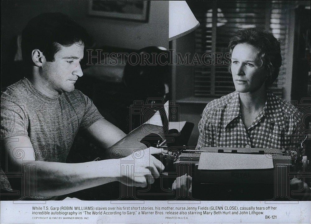 1982 Press Photo Robin Williams &amp; Glenn Close In &quot;The World According To Garp&quot;- Historic Images