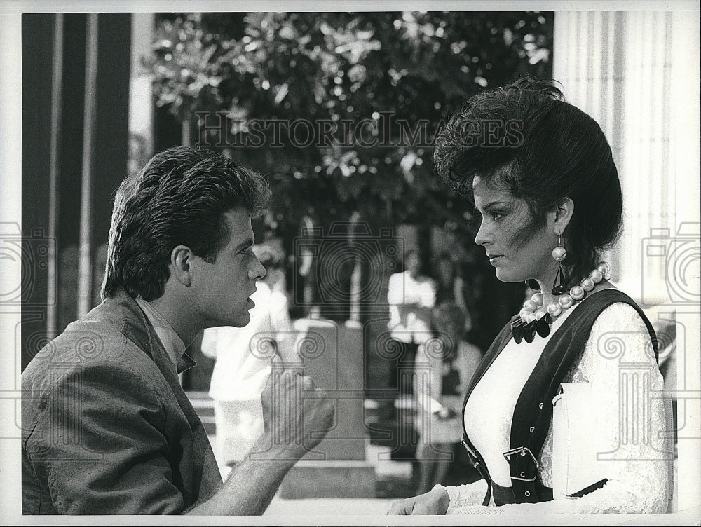 Press Photo Lorenzo Lamas American Actor Scene From Falcon Crest Drama TV Show- Historic Images