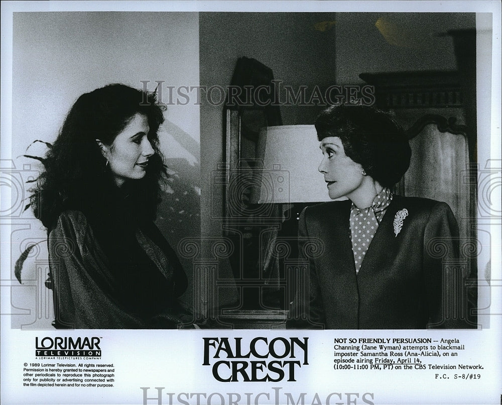 1989 Press Photo Jane Wyman Actress Ana-Alicia Falcon Crest Drama TV Show- Historic Images