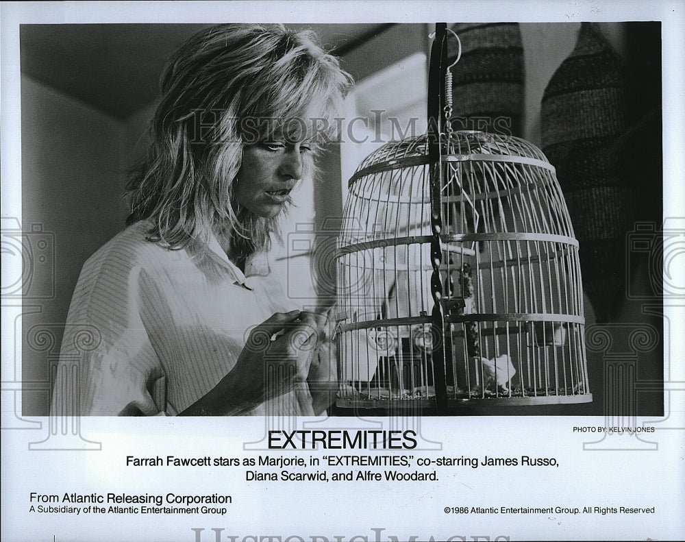 1986 Press Photo Actress Farrah Fawcett in &quot;Extremities&quot;- Historic Images