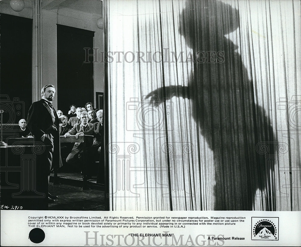 1980 Press Photo A scene from &quot;The Elephant Man&quot;- Historic Images