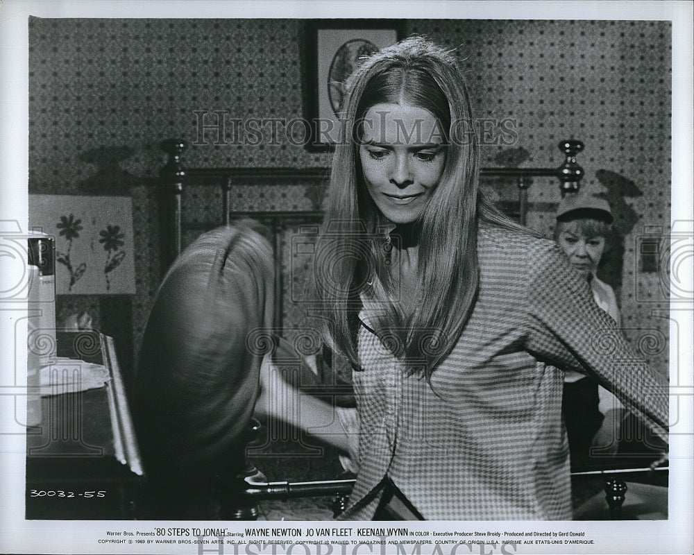 1969 Press Photo 80 Steps to Jonah Diana Ewing Jo Van Fleet- Historic Images