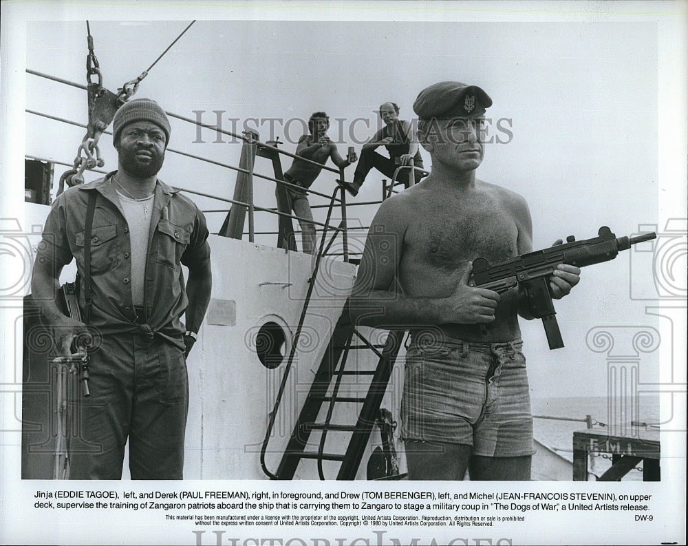 1980 Press Photo Eddie Tagoe Paul Freeman Tom Berenger Dogs Of War Movie Film- Historic Images