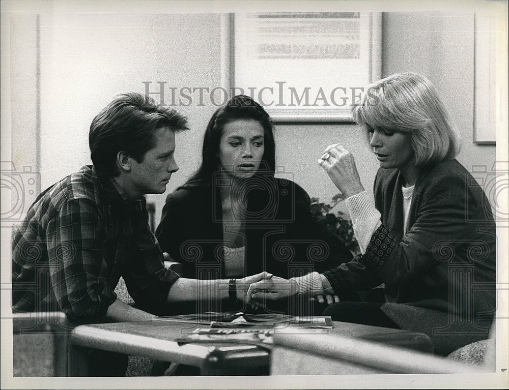 1988 Press Photo Meredith Baxter Birney, Actor Michael J. Fox. Justine Bateman- Historic Images