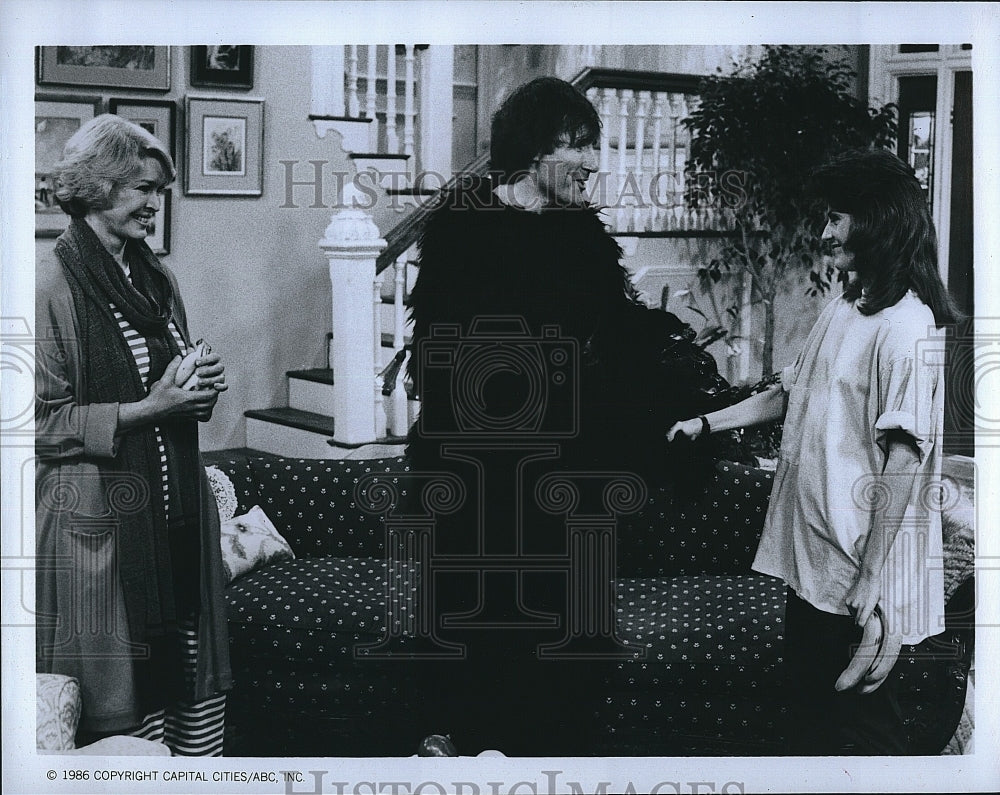 1986 Press Photo Burstyn Dale &amp; Mullalley Star In &quot;The Ellen Burstyn Show&quot;- Historic Images