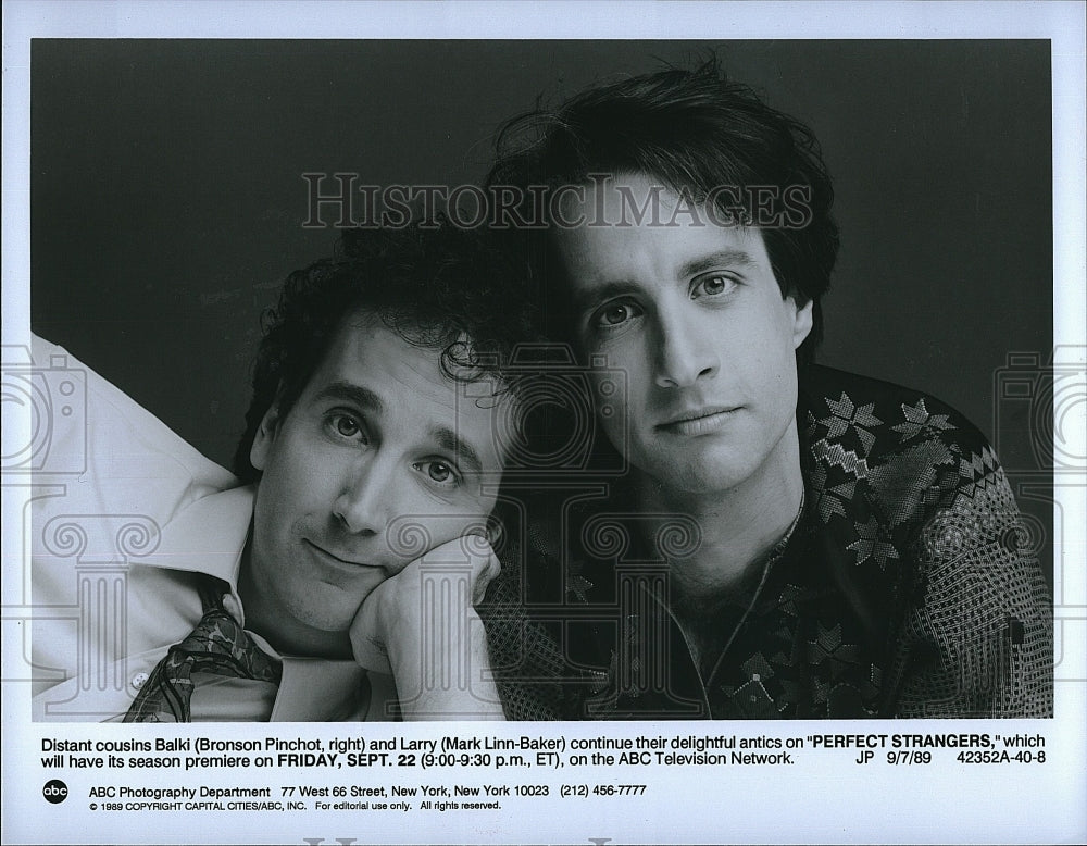 1989 Press Photo Bronson Pinchot, Mark Linn-Baker, &quot;Perfect Strangers&quot;- Historic Images