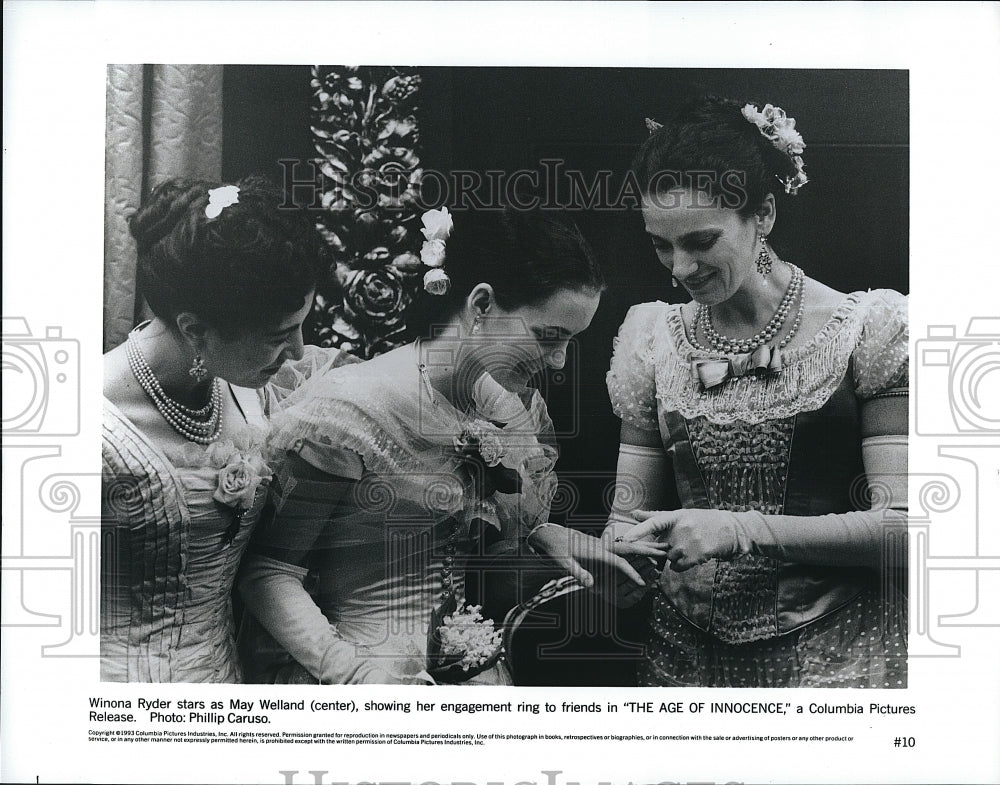 1993 Press Photo Actress Winona Ryder In The Age Of Innocence- Historic Images