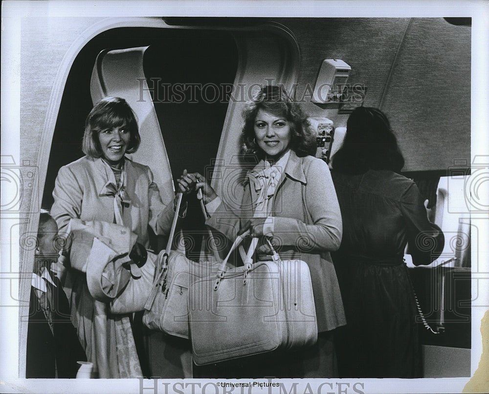 1977 Press Photo Brenda Vaccaro Movies Airport 1977- Historic Images