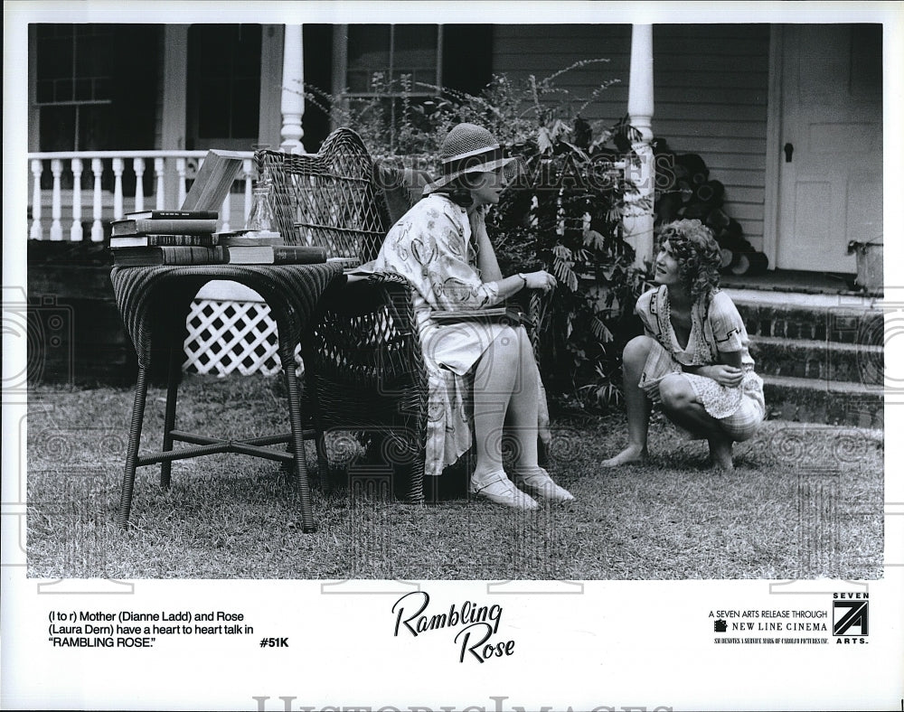 1992 Press Photo  &quot;Rambling Rose&quot; Laura Dern &amp; Diane Ladd- Historic Images