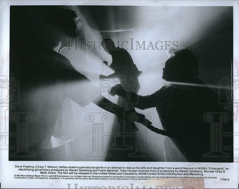 1982 Press Photo &quot;Poltergeist&quot;starring Craig T Nelson,- Historic Images