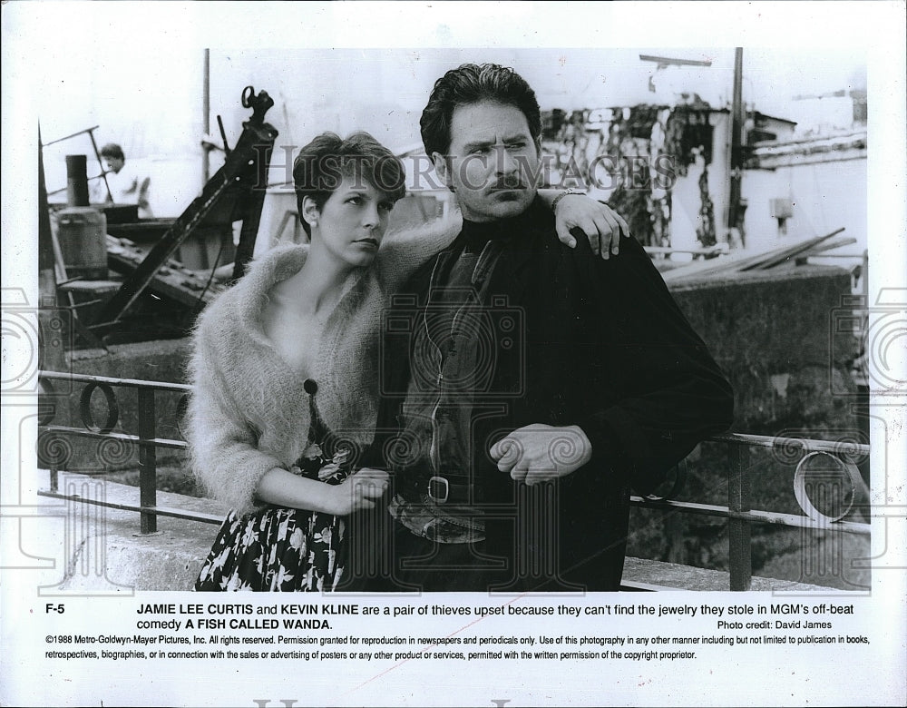 1988 Press Photo Jamie Lee Curtis & Kevin Kline Star In "A Fish Called Wanda"- Historic Images