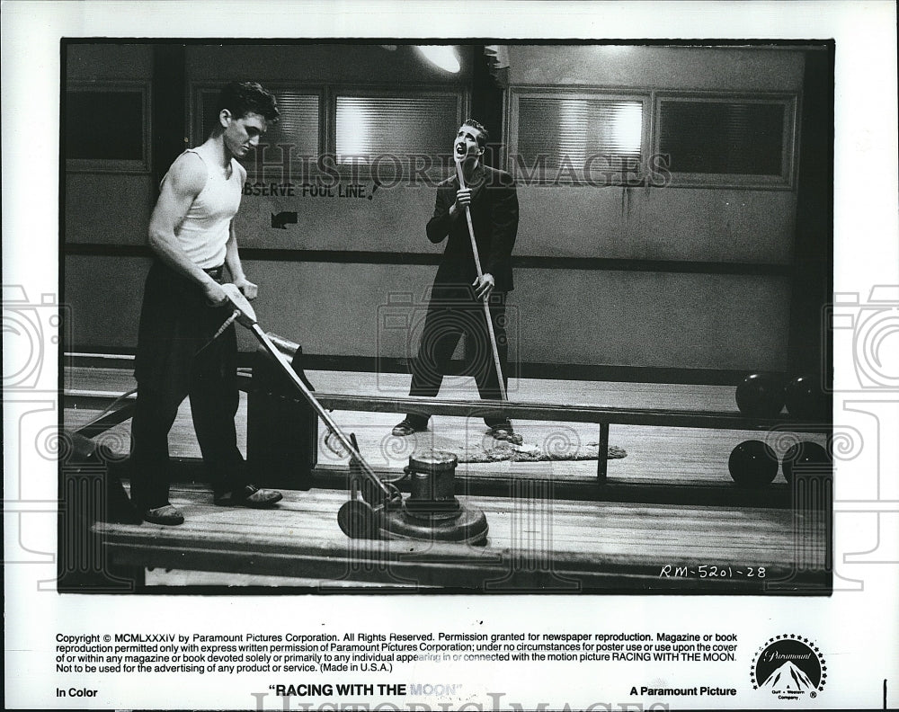 1984 Press Photo Actor Sean Penn In Racing With The Moon- Historic Images