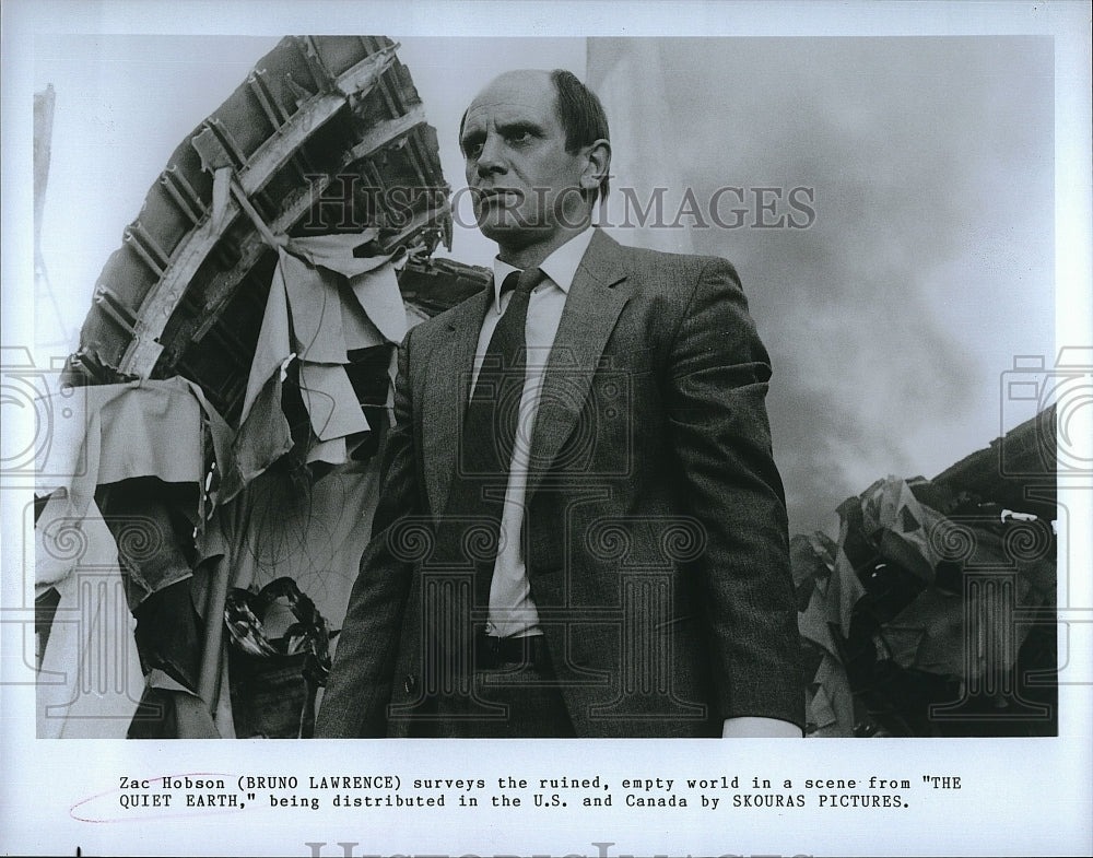 Press Photo Bruno Lawrence American Actor Scene From Quiet Earth Movie Film- Historic Images