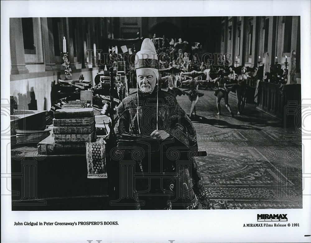 1991 Press Photo John Gielgud in "Prospero's Books"
- Historic Images