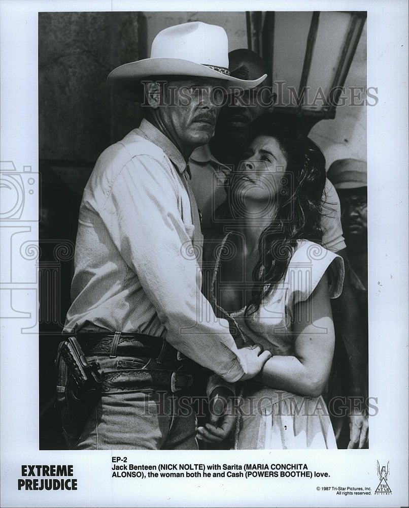 1987 Press Photo &quot;Extreme Prejudice&quot; starring Nick Nolte,Maria Conchita Alonso- Historic Images