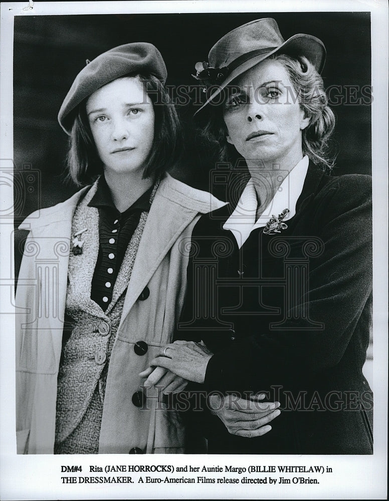 1988 Press Photo Jane Horrocks, Billie Whitelaw &quot;The Dressmaker&quot;- Historic Images