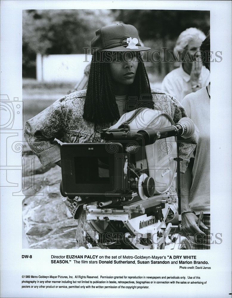 1989 Press Photo Euzhan Palcy in &quot;A Dry White Season&quot;- Historic Images