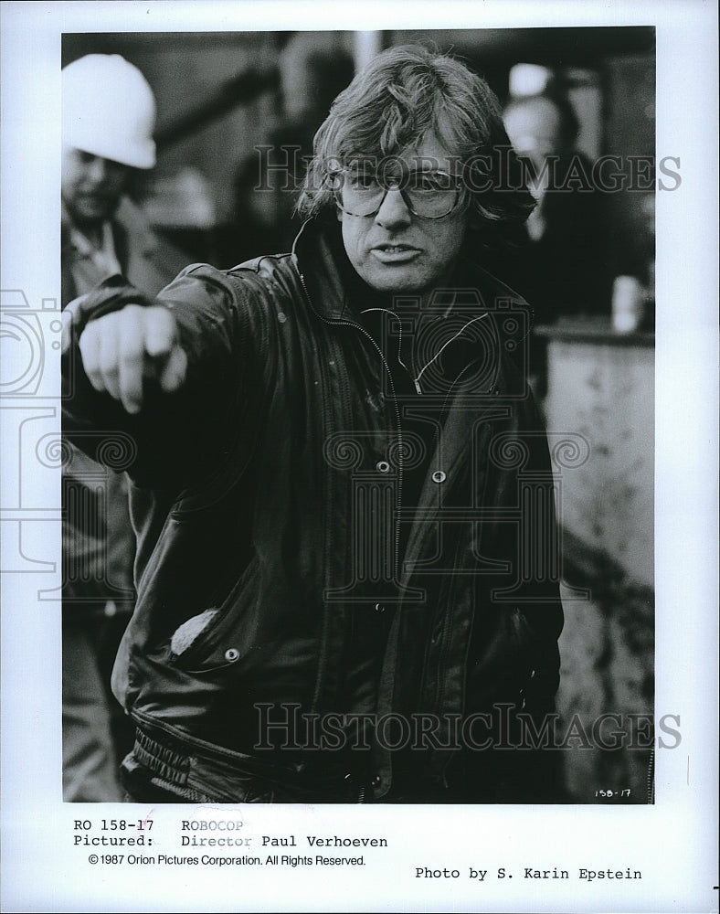 1987 Press Photo Paul Verhoeven Director Robocop Sci-Fi Movie Film- Historic Images