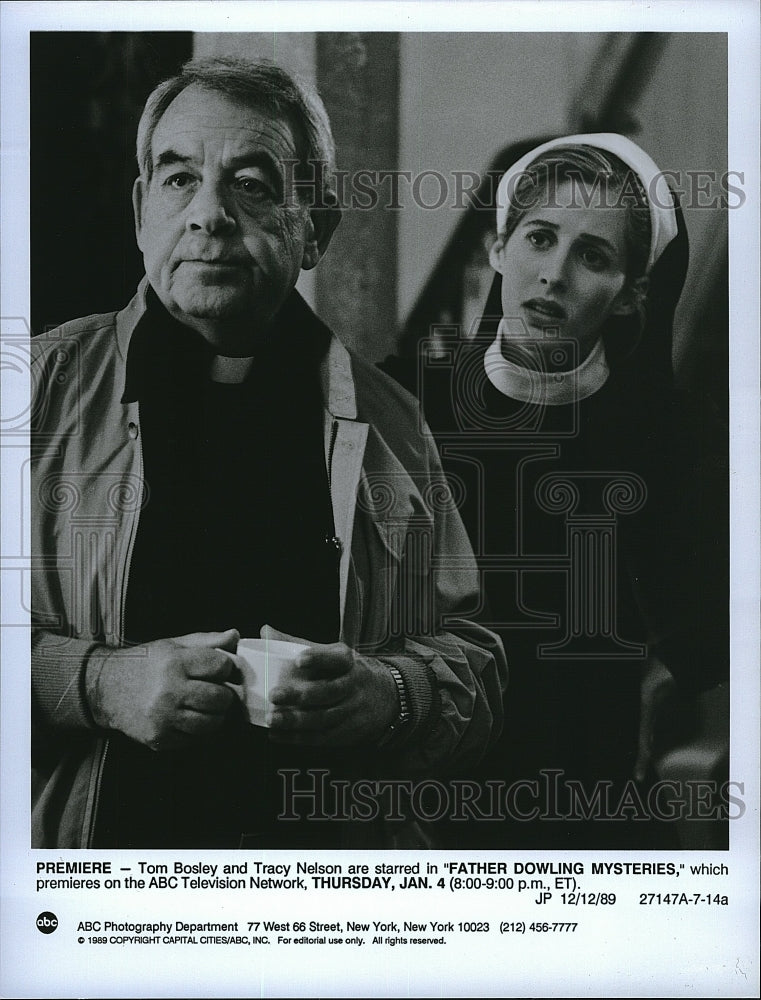 1989 Press Photo Actor Tom Bosley &amp; Tracy Nelson in &quot;Father Dowling Mysteries&quot;- Historic Images