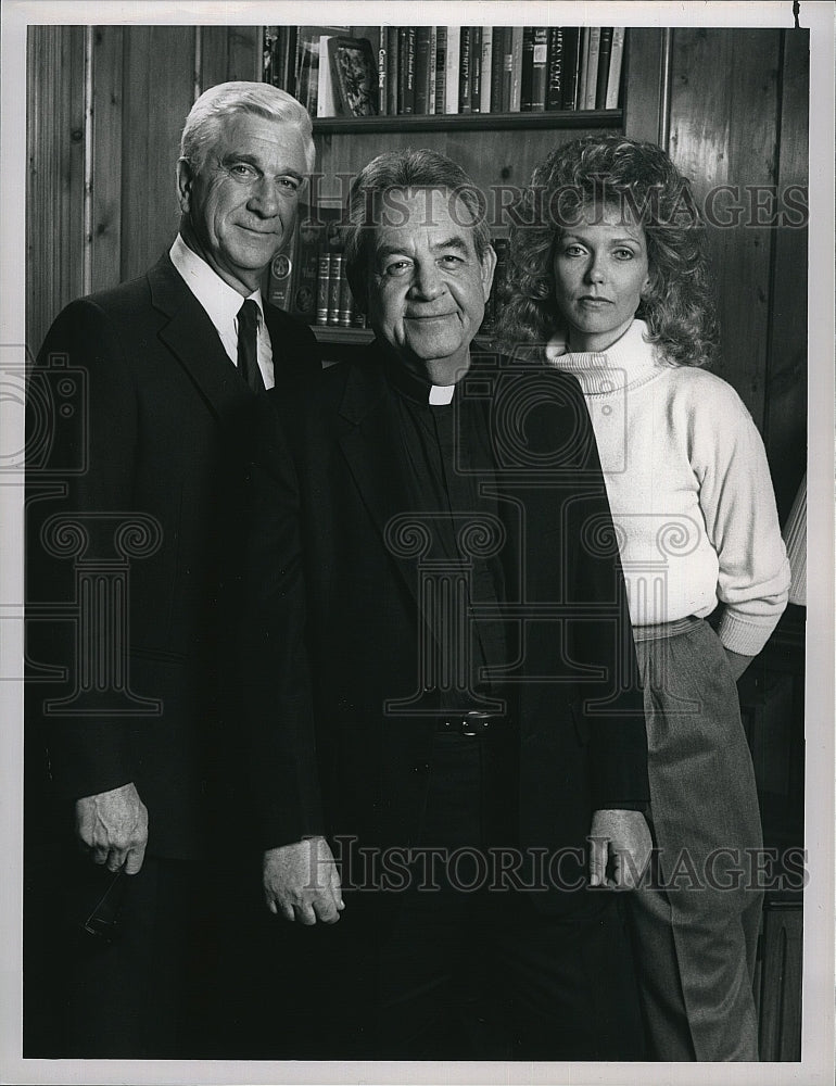 1989 Press Photo Tom Bosley, L. Nielsen, S. Blakely &quot;Father Dowling Mysteries&quot;- Historic Images