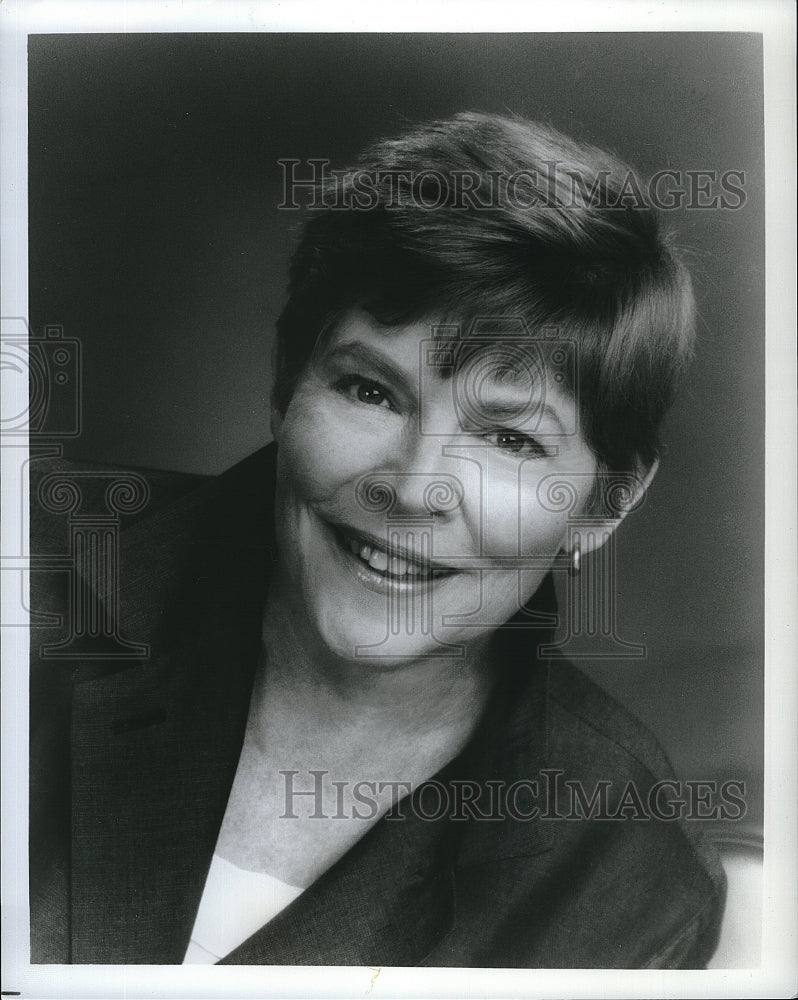 1987 Press Photo Actress Anne Jackson in "Everything's Relative"- Historic Images