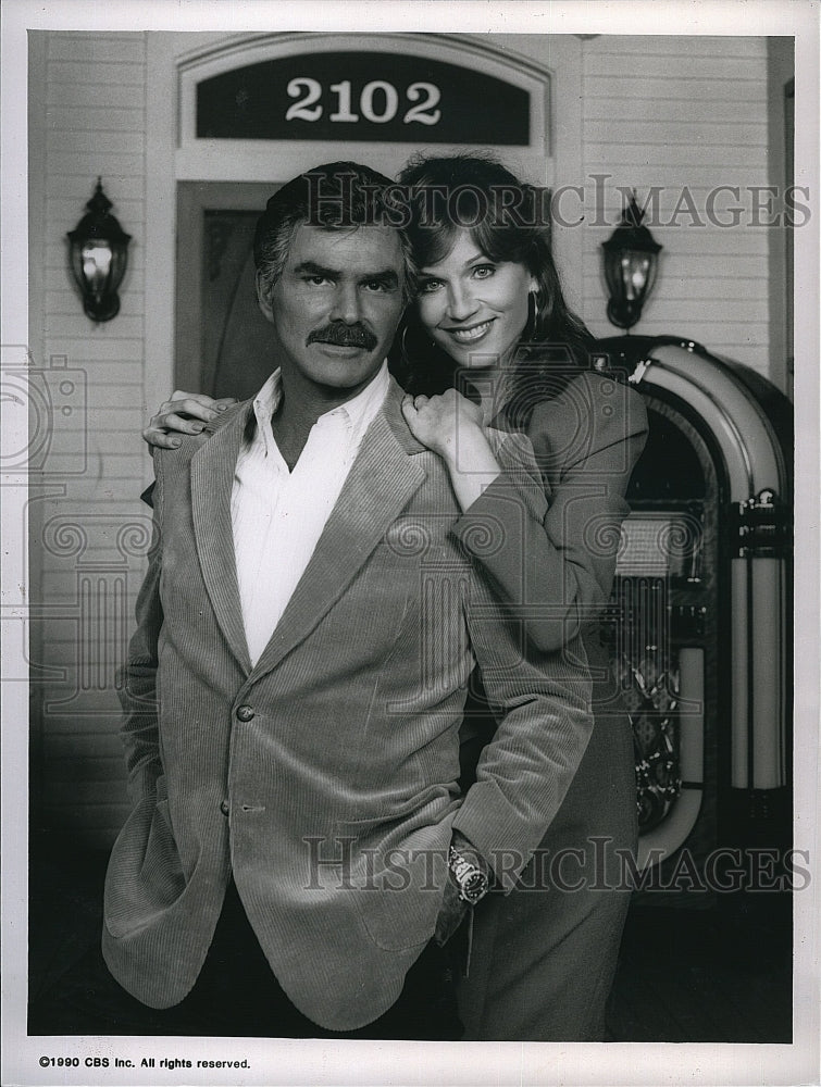 1990 Press Photo Burt Reynolds, Marilu Henner, &quot;Evening Shade&quot;- Historic Images