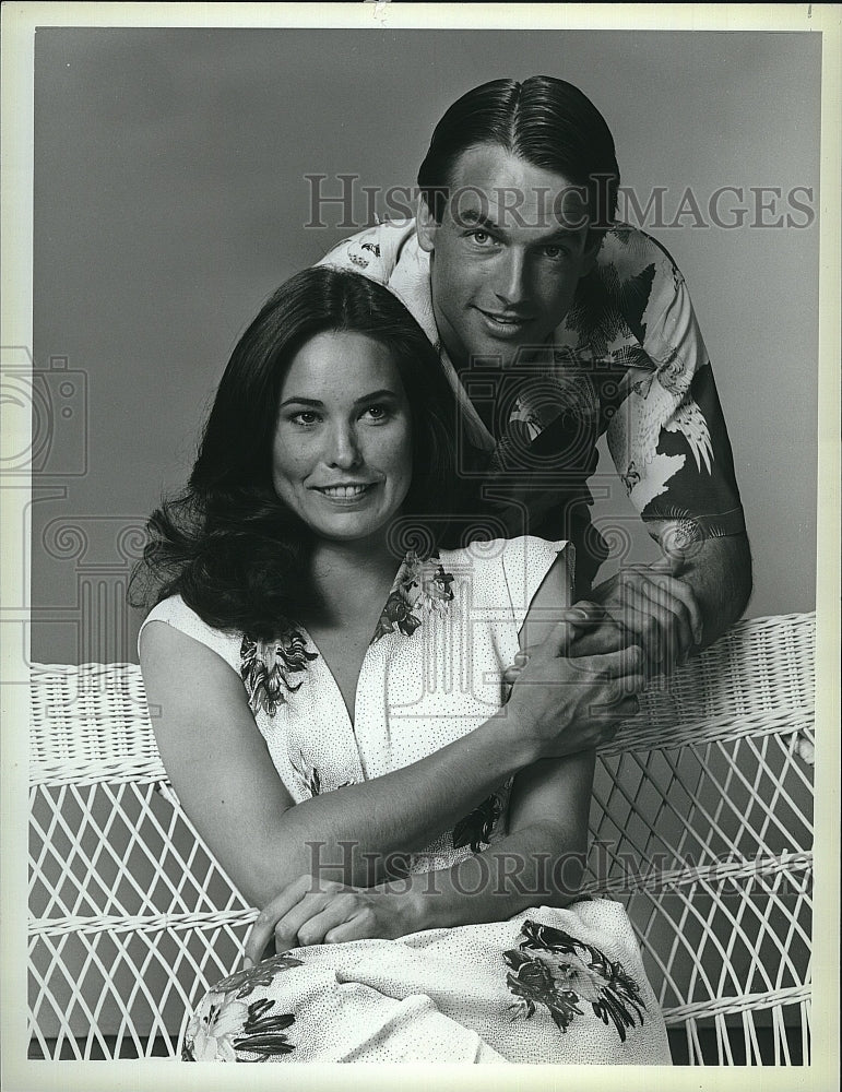 1980 Press Photo Actor Mark Harmon &amp; Christina Raines in &quot;Flamingo Road&quot;- Historic Images