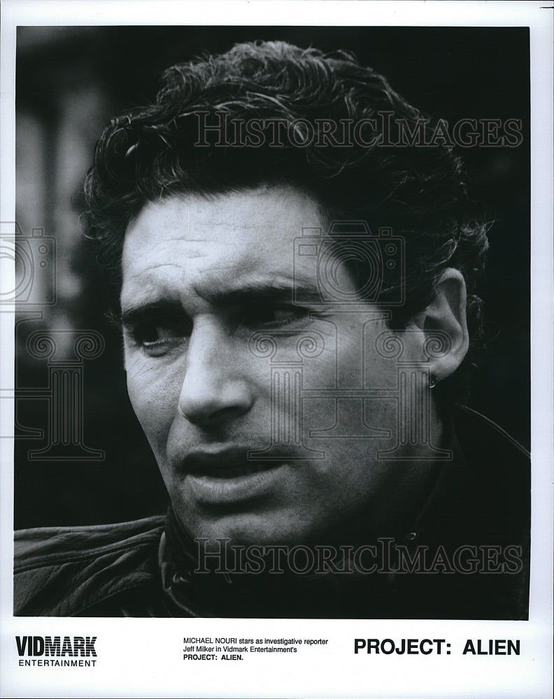 2001 Press Photo &quot;Project: Alien&quot; starring Michael Nouri- Historic Images