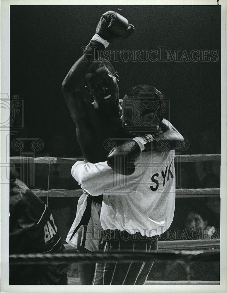 1986 Press Photo Miami Vice Mark Breland John Diehl- Historic Images