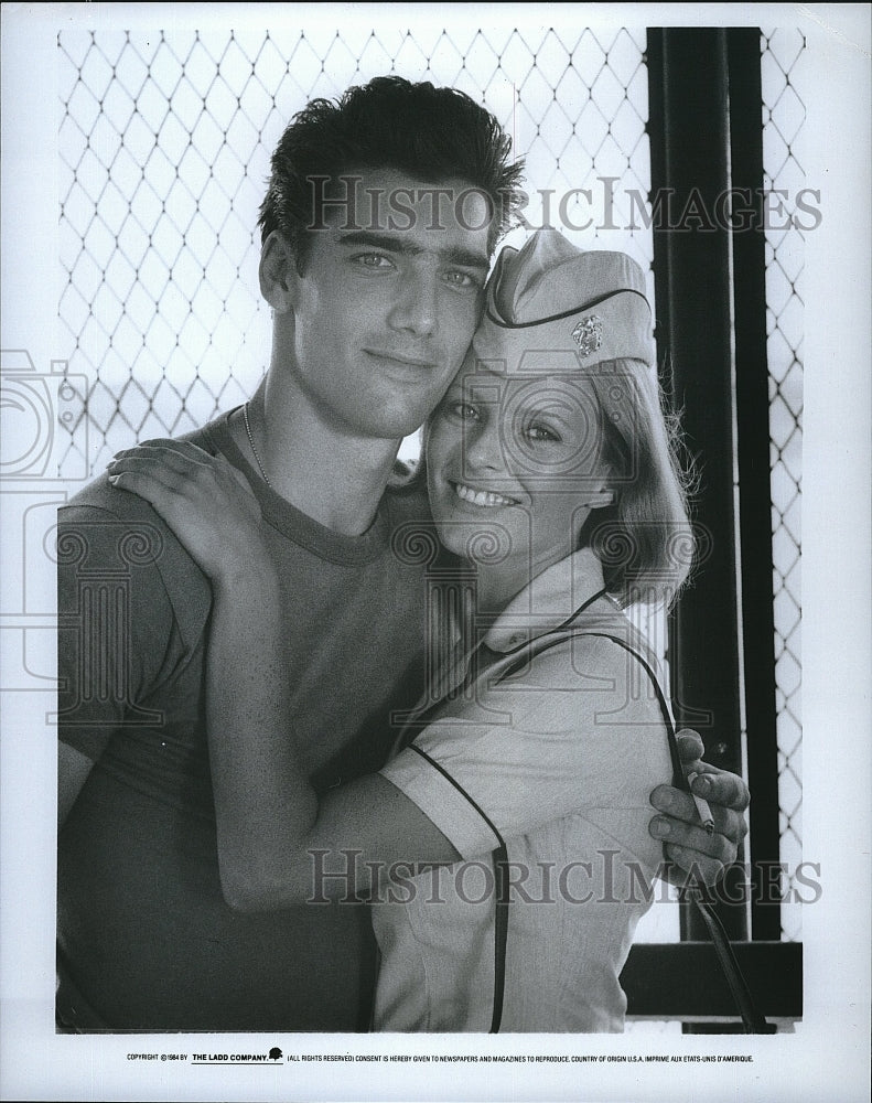 1984 Press Photo Actress Cheryl Ladd &amp; Ken Wahl in &quot;Purple Hearts&quot;- Historic Images