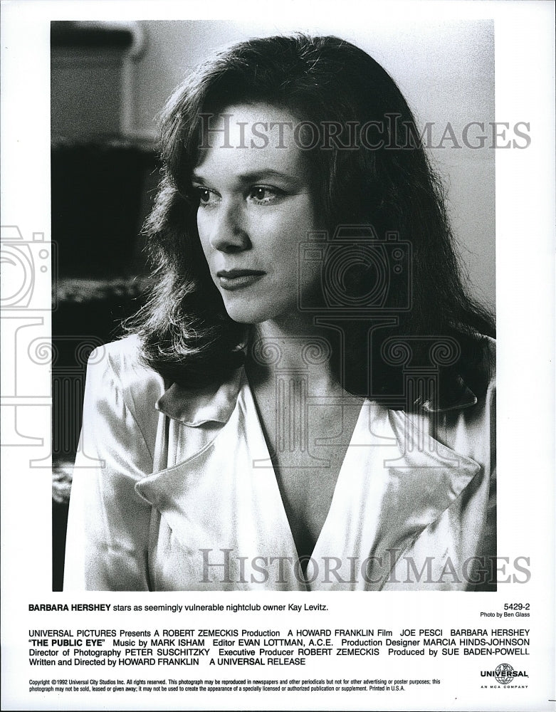 1992 Press Photo Barbara Hershey in &quot;The Public Eye&quot;- Historic Images