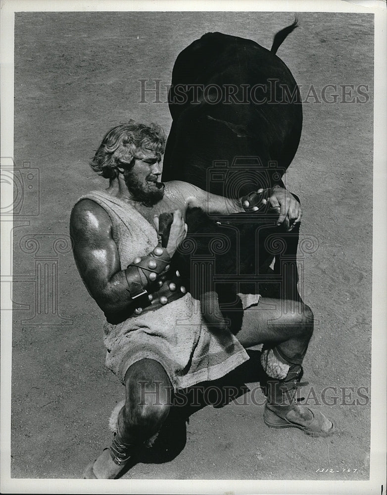 1951 Press Photo Quo Vadis Bullfight Leo Genn- Historic Images