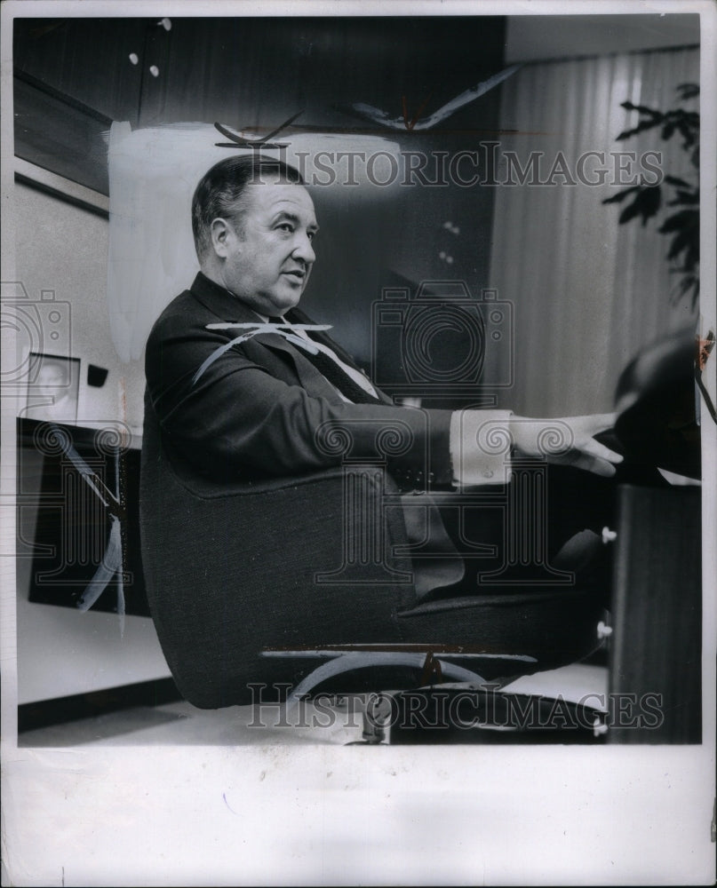 1967 Press Photo Henry Ford Automaker - RRU56117