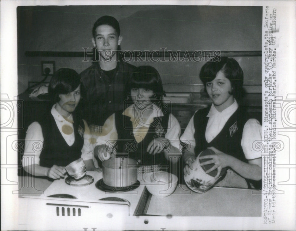 1966 Press Photo Quadruplet Member Monica Marie Martha - RRU82907