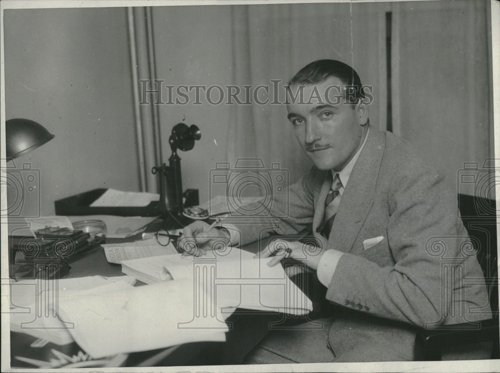 1930 Press Photo Marquis Henri Coudraye Charge Talkies- Historic Images