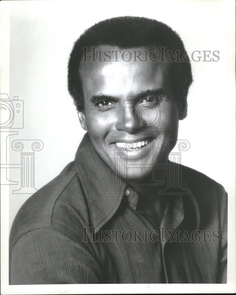 1973 Press Photo Singer Harry Belafonte - RRV14909- Historic Images