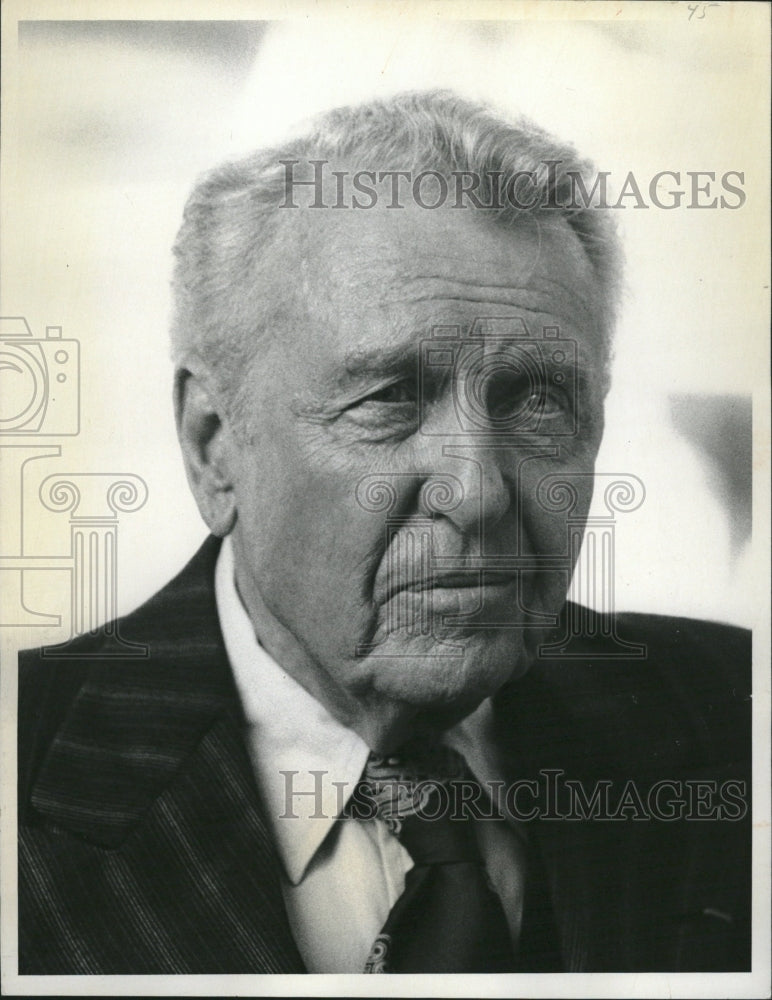 1977 Press Photo Ralph Bellamy American Film Actor - RRV15165- Historic Images