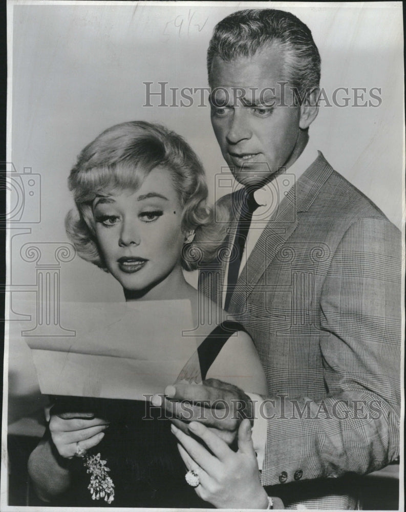 1965 Press Photo Glynis Johns Keithe Andes CBS - RRV15509- Historic Images