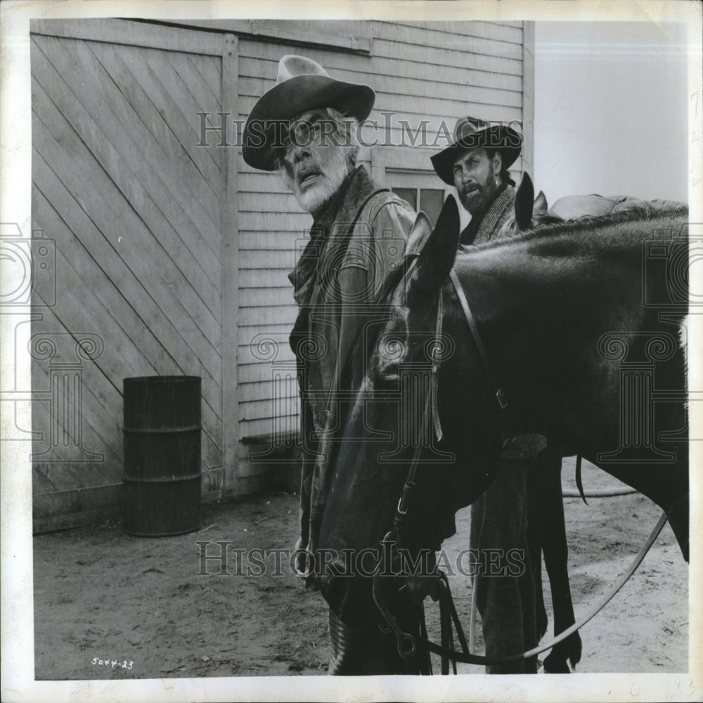1970 Press Photo Actors Lee Marvin/ Jack Palance - RRV26871