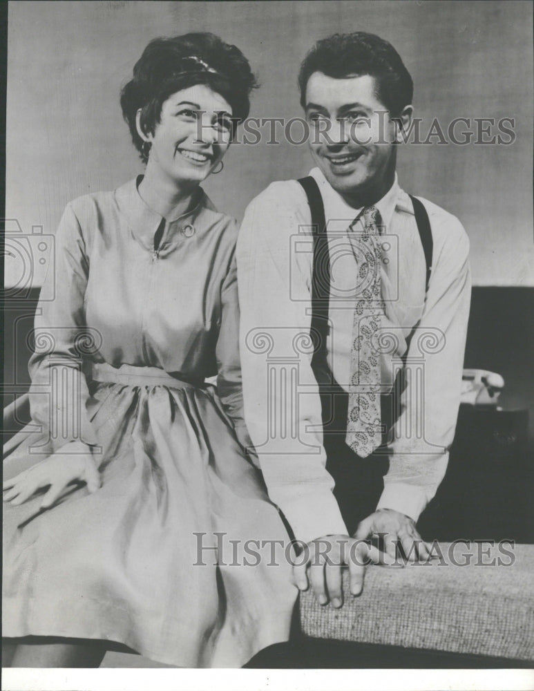 1962 Press Photo Betty Rollin Farley Granger Mrs Brig - RRV31669- Historic Images