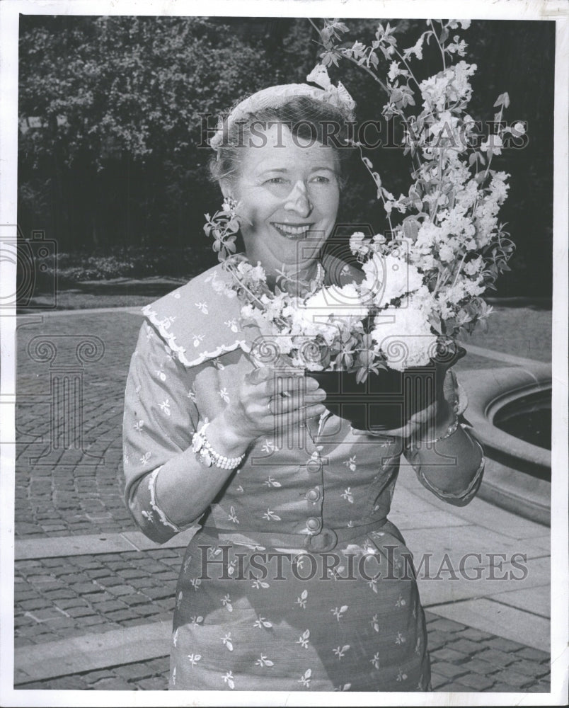 1958 Press Photo Detroit Flower Show Entry Winner Best - RRV35369- Historic Images