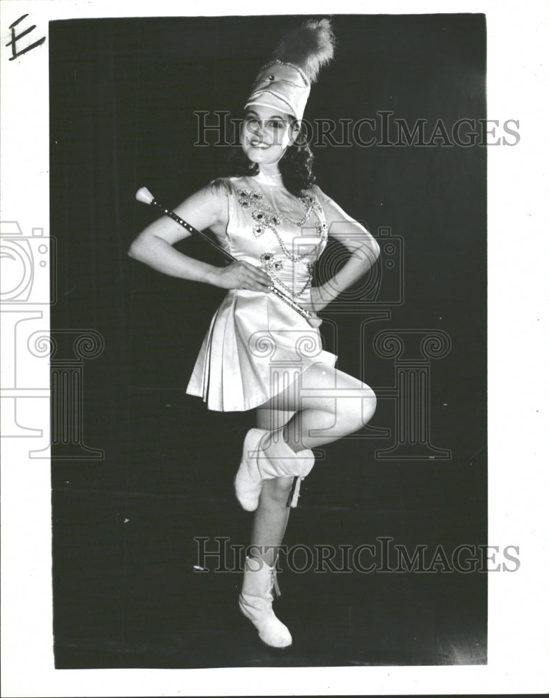 1985 Press Photo Actress/Student Anita Barone - RRV35753- Historic Images