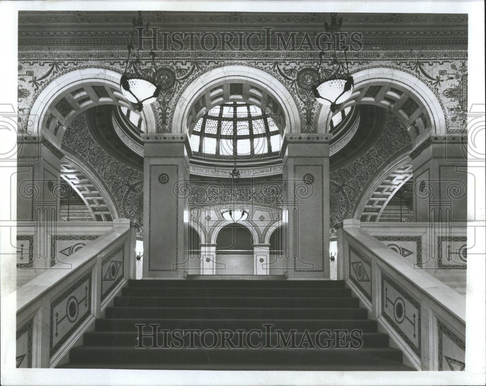 1977 Press Photo Chicago Public Library Cultural Center - RRV41655- Historic Images