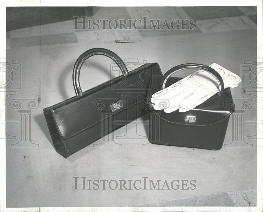 1954 Press Photo Purses silhouettes tree narrow navy - RRV42987- Historic Images