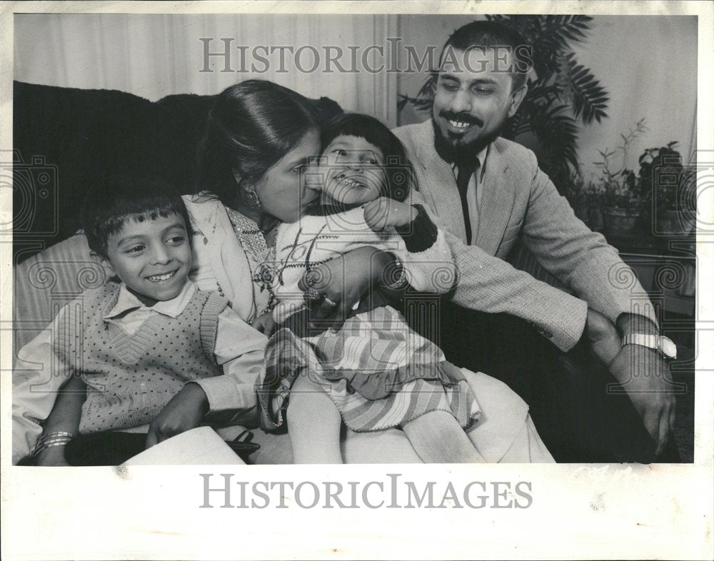 1986 Press Photo Aircraft Hijacking Seizure Group Mich - RRV43207