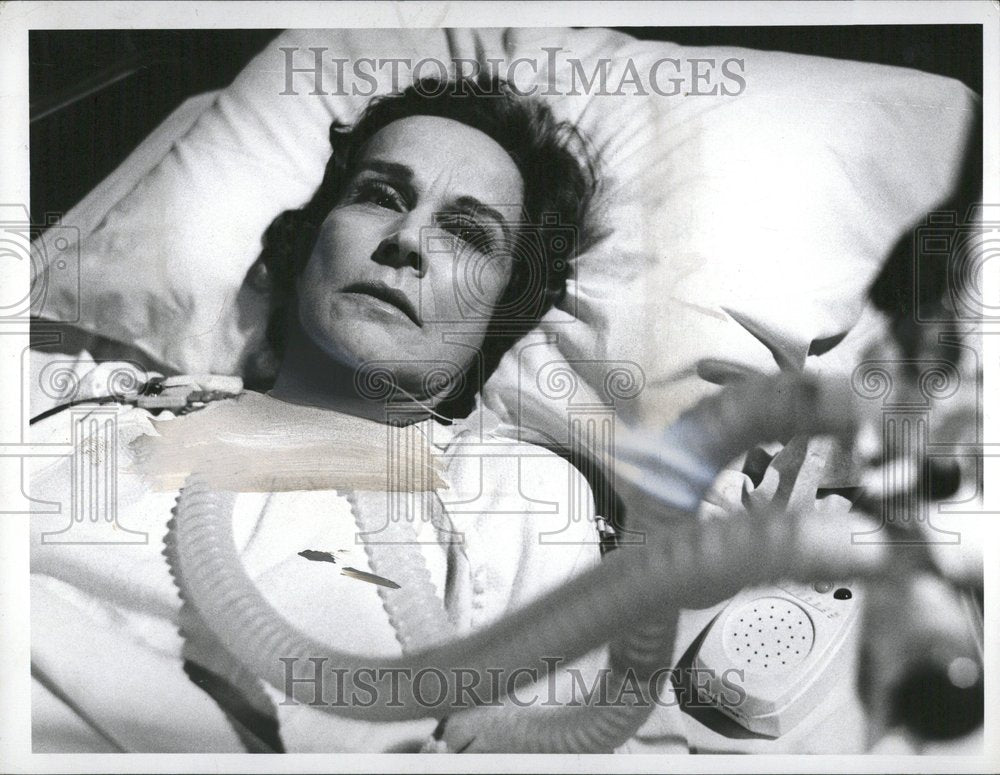 1979 Actrees Kim Hunter in role on Medical Center - RRV46505- Historic Images