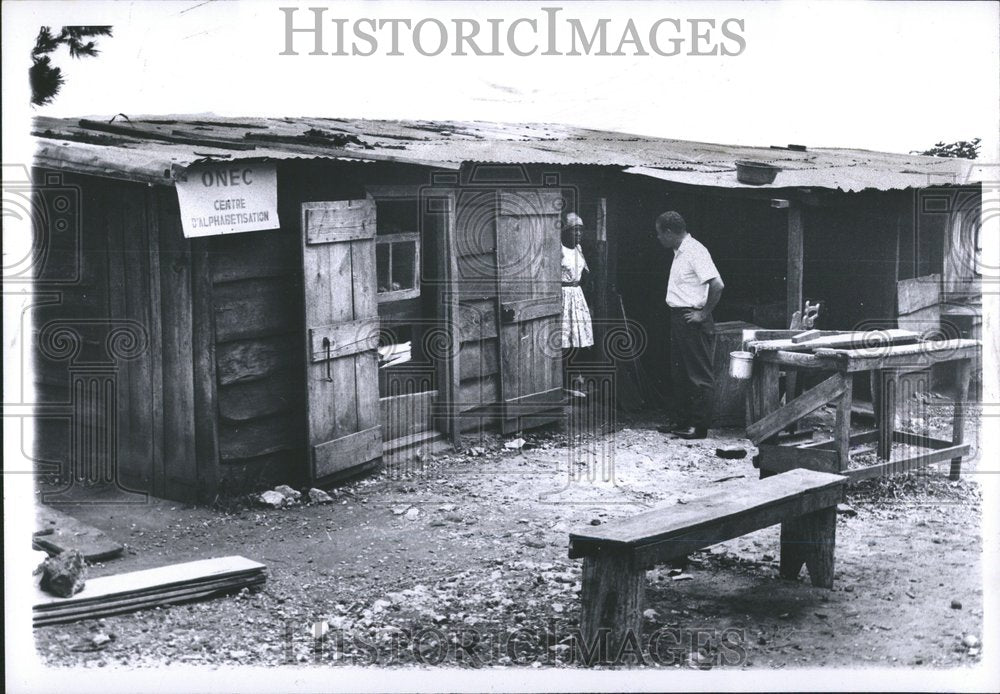 1966 Press Photo Haiti Mountain store illiterate learn - RRV53427- Historic Images