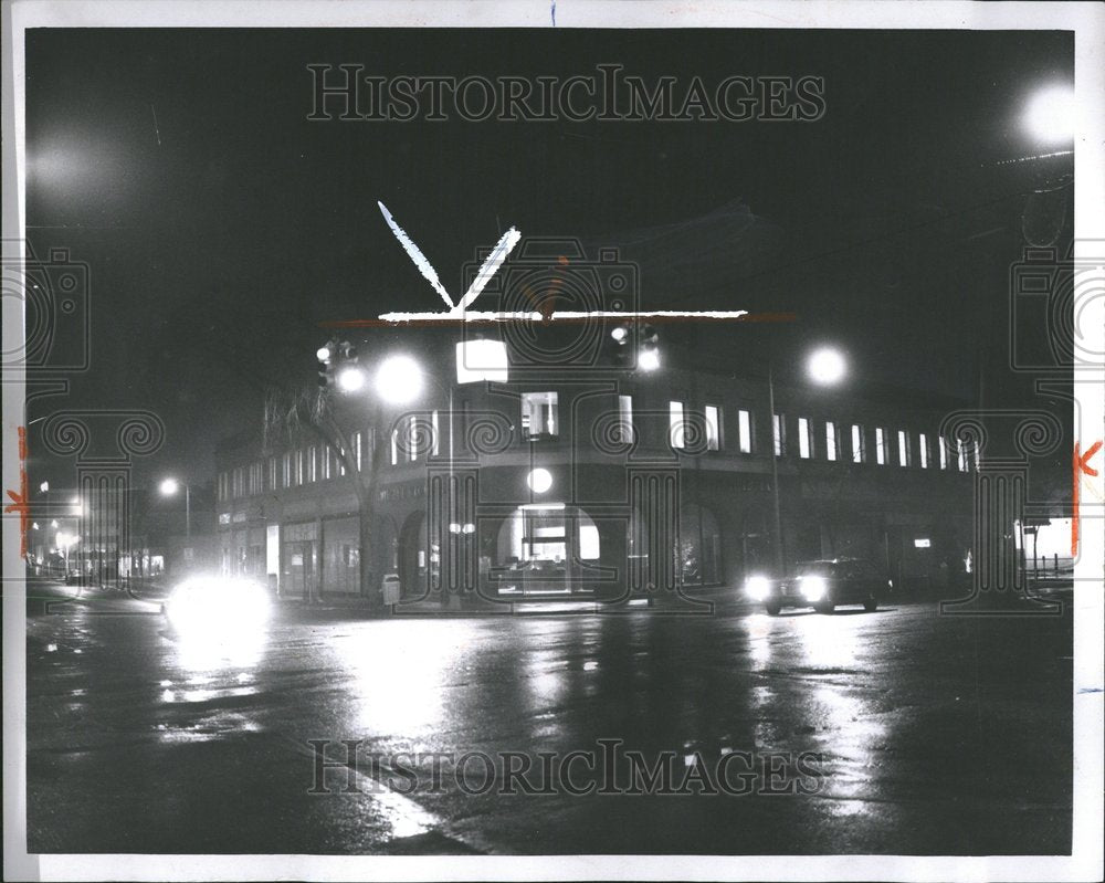 1971 Press Photo Birmingham block field bank Michigan - RRV54259- Historic Images