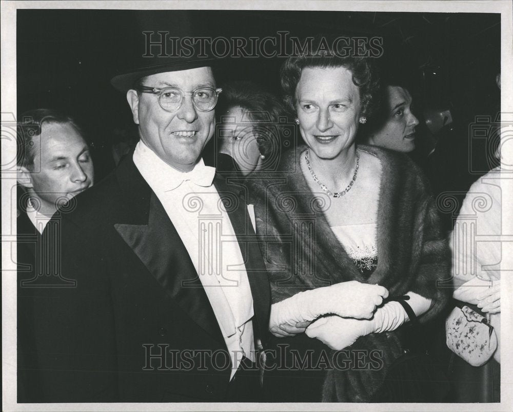 1961 Press Photo Mr Mrs Miles O Brien Detroit Socialist - RRV58155- Historic Images